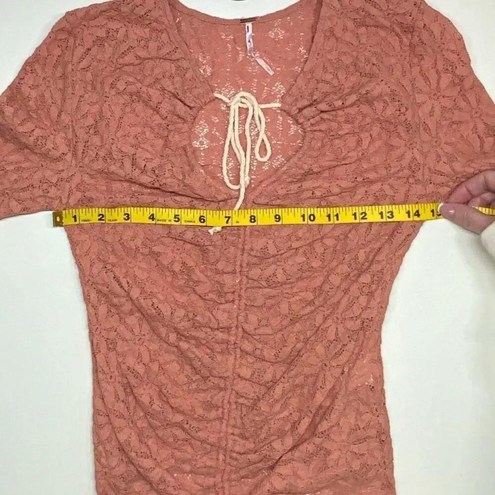 EUC | Free People | Lilah Lace Long Sleeve Top | Peach/Ivory | Small